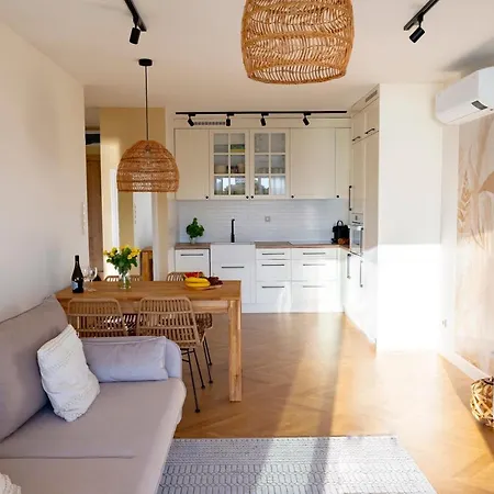 Διαμέρισμα Odnowa Z Widokiem Na Morze, Basen I Jacuzzi