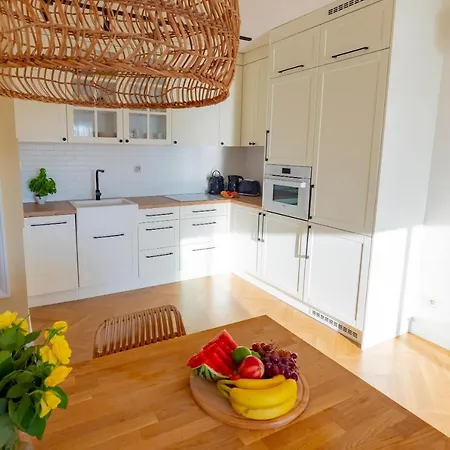 Διαμέρισμα Odnowa Z Widokiem Na Morze, Basen I Jacuzzi